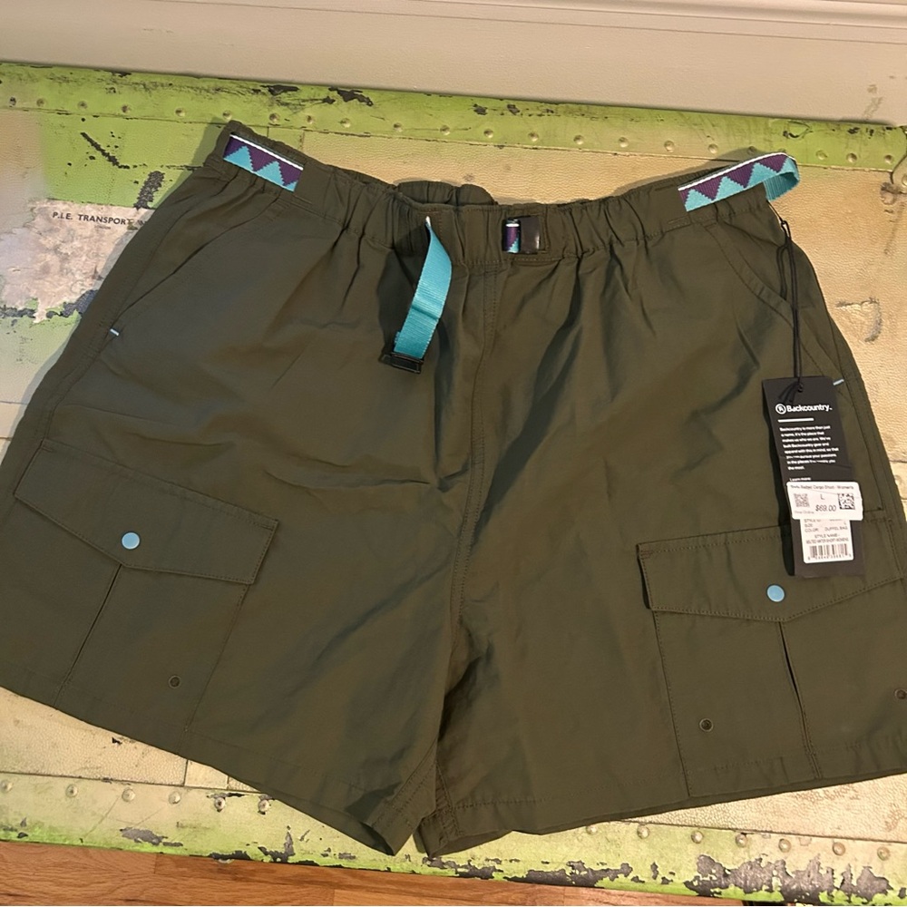Backcountry belted water shorts, women’s L